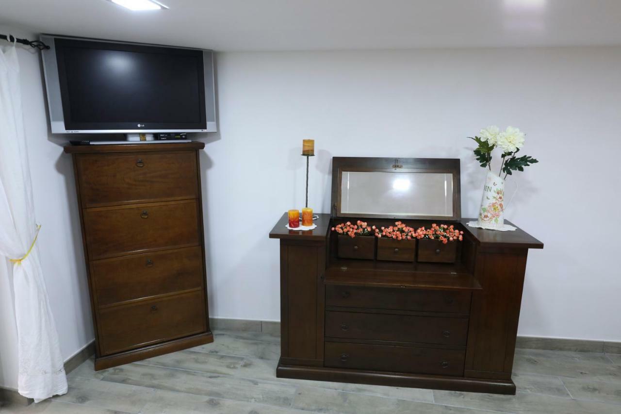 O' Vascio 25 Villa Наполи Екстериор снимка